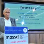 Klaus Scherpe provides introductory remarks