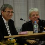 Pamuk (left) and Huyssen (right) address the audience