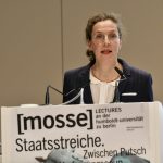 Kaiser speaks from the podium