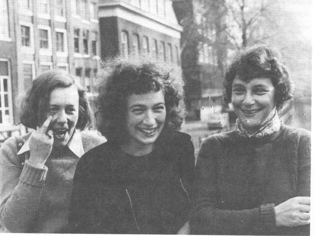 Purple September: Maayke Meijer, Stephanie de Voogd, Noor van Crevel