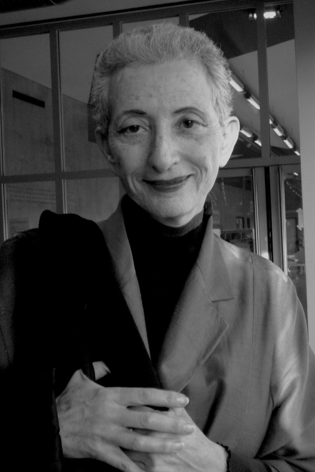 Hélène Cixous photo by Claude Truong-Ngoc, CC BY-SA 3.0, https://commons.wikimedia.org/w/index.php?curid=16655416