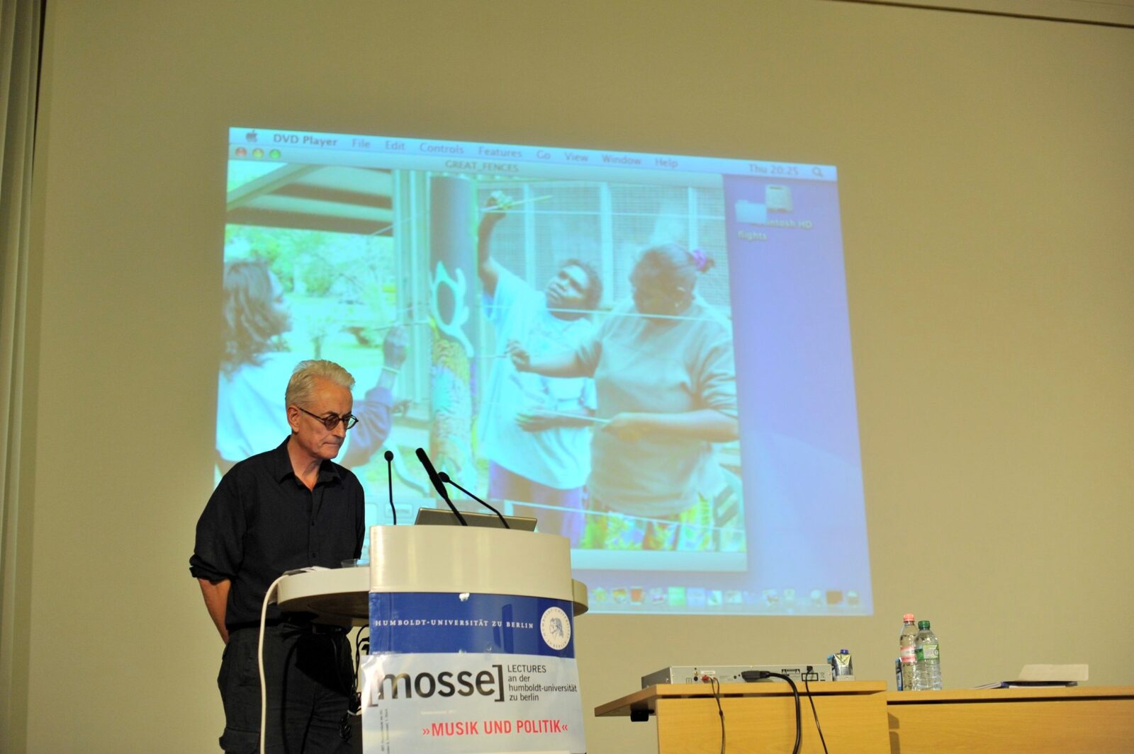 Jon Rose lectures to the audience