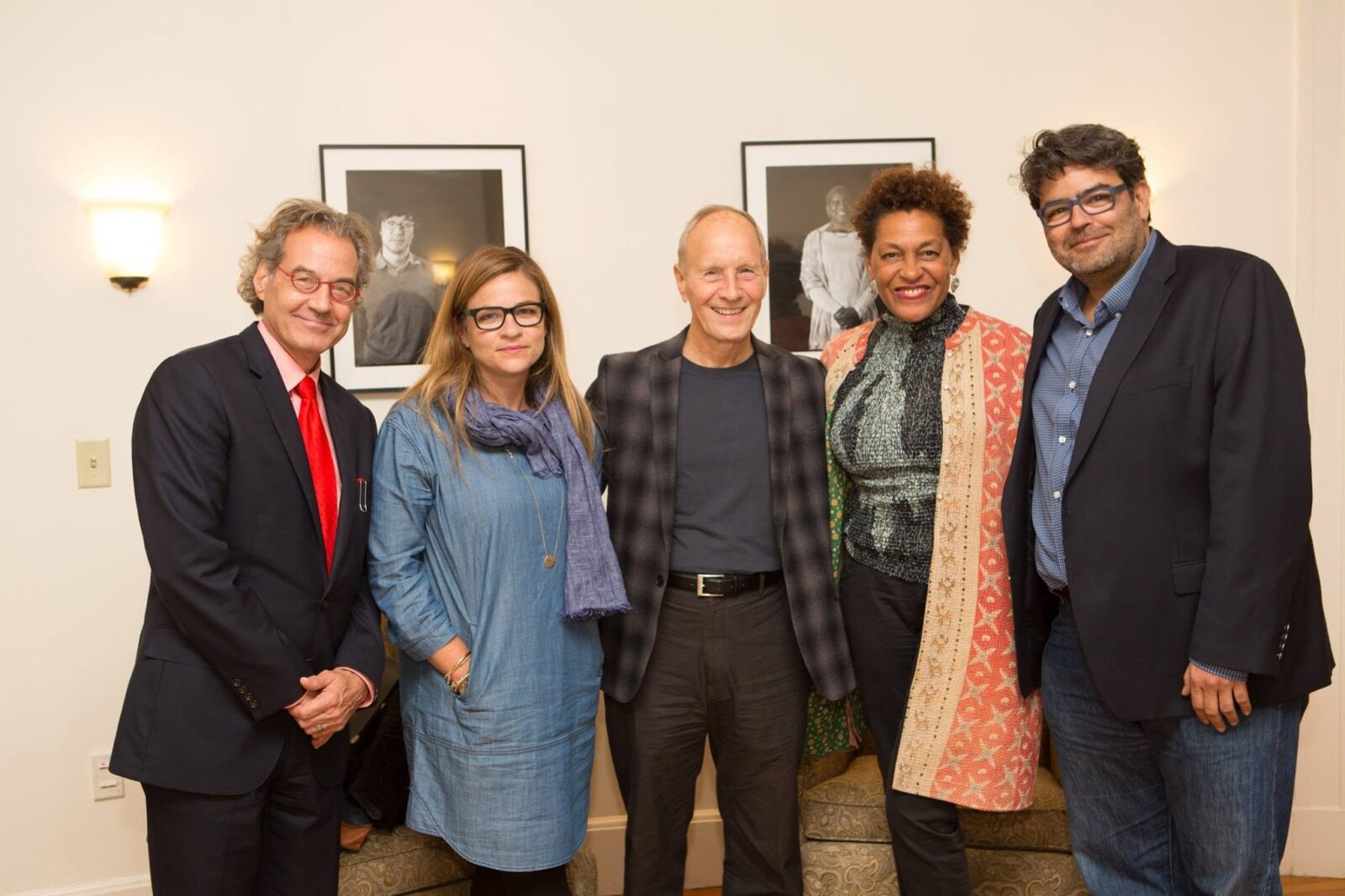 (from left) Dean Richard Zauft, photography chair Christine Collines, Dean Emeritus Stan Trecker, Carrie Mae Weems, and professor Oscar Palacio.