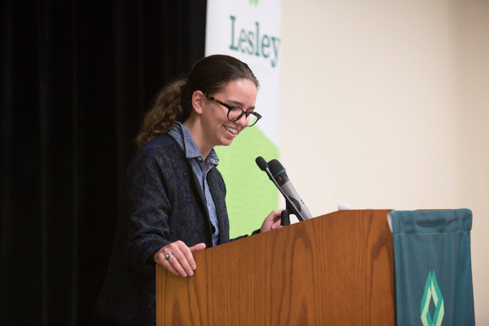 American History and Creative Writing double major Nicole Mello '18 introduced Jackson at the event.
