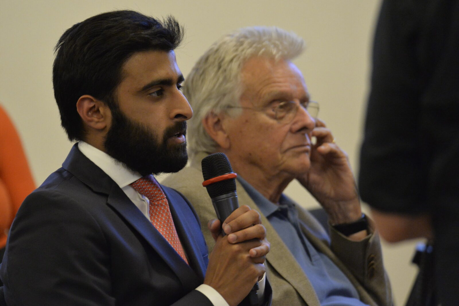 Mosse Lecture vom 14.06.2018 mit Pierre Rosanvallon
Einfuehrung und Diskussion mit Joseph Vogl.
© Niels Leiser
Veroeffentlichung nur frei fuer Veranstalter der mosse-lectures-keine honorarfreie Weitergabe an Dritte.