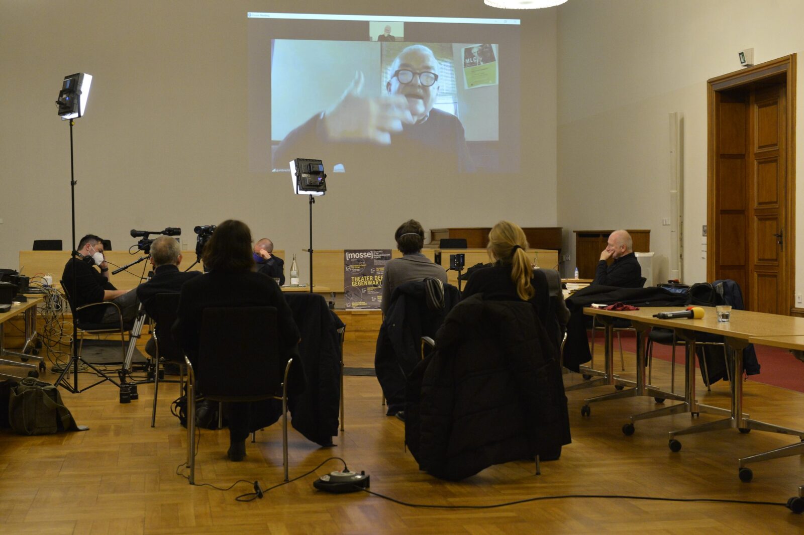 Jonas Lüscher, with Gumbrecht speaking virtually in the background