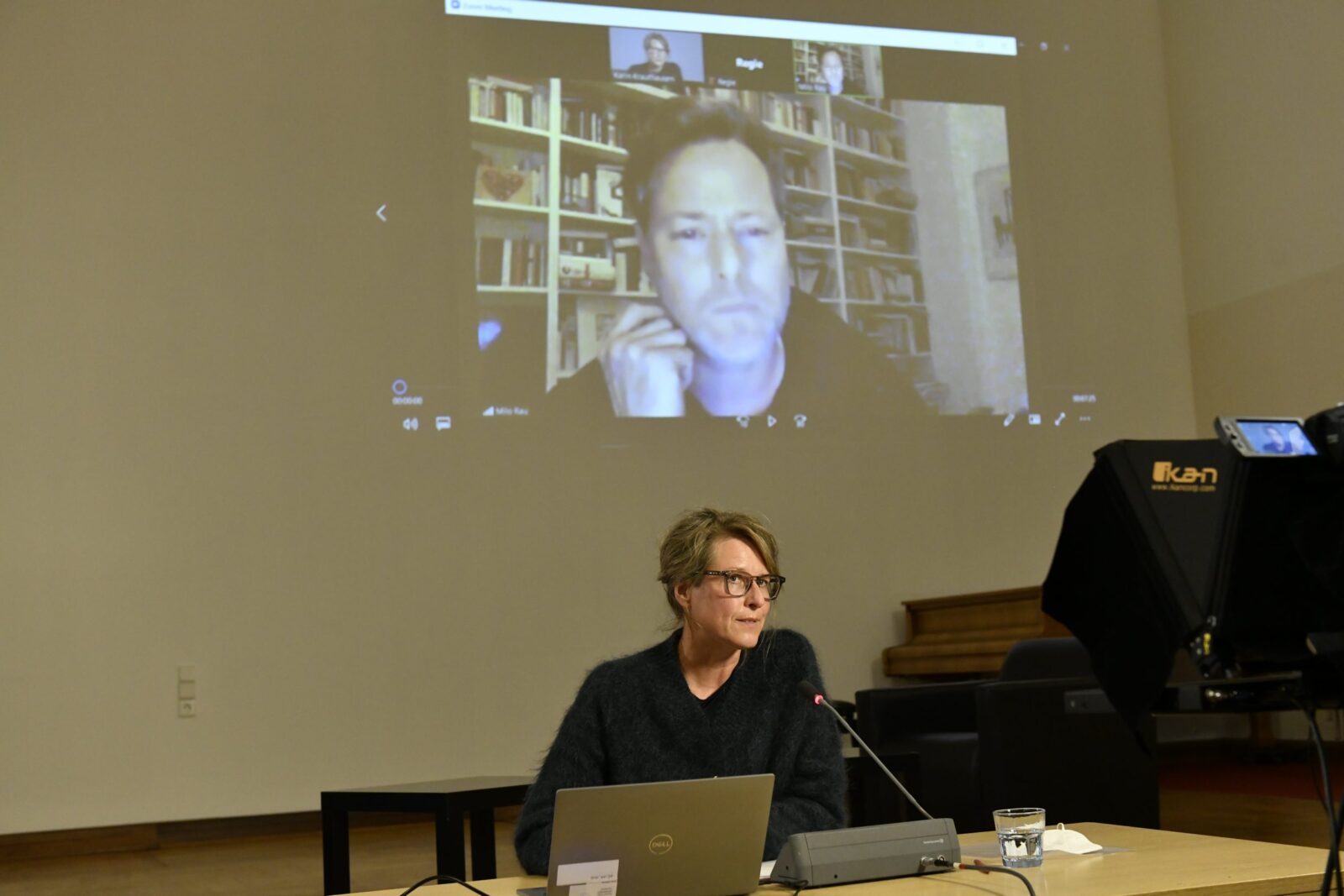 Milo Rau delivering his lecture