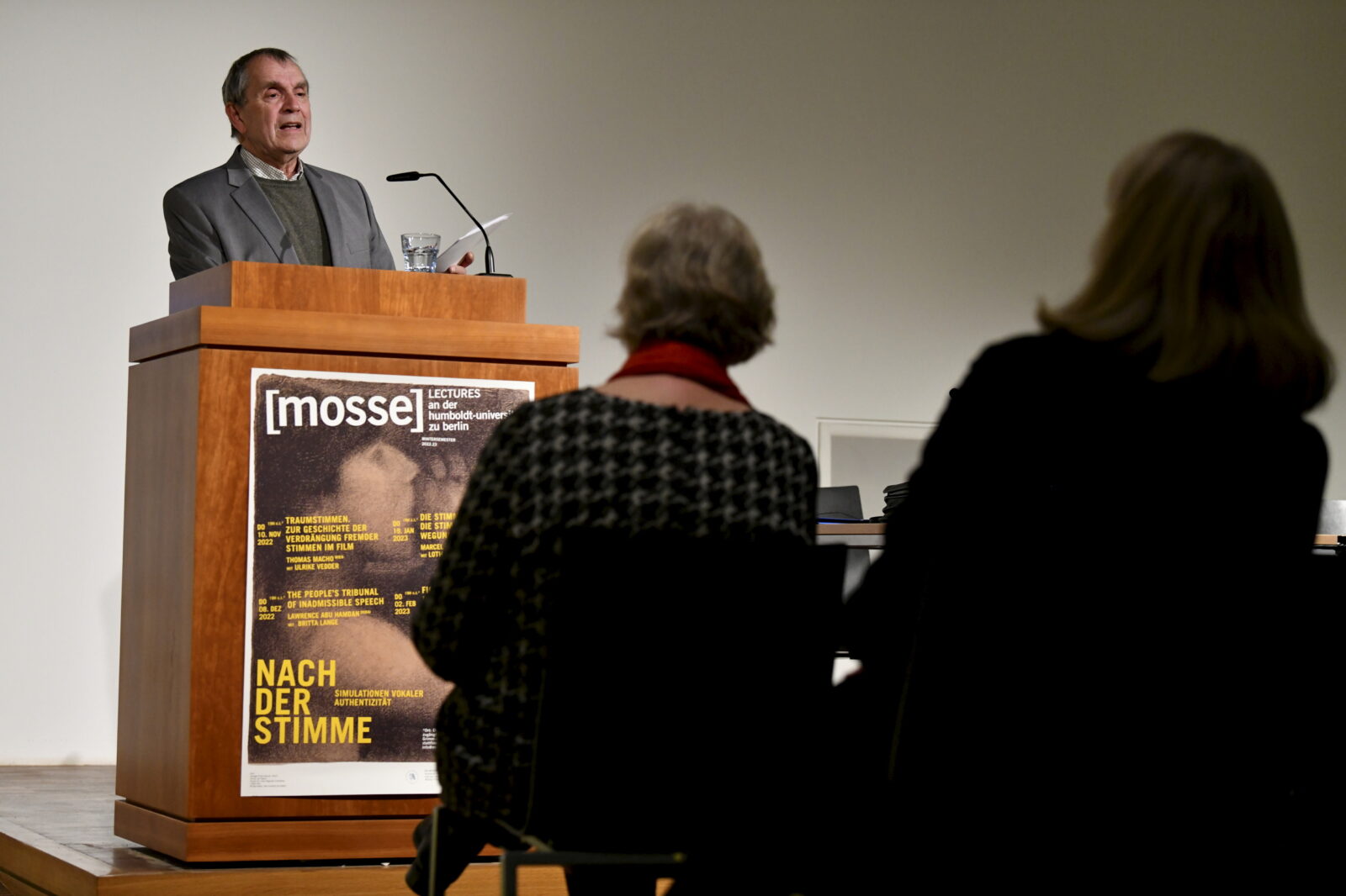 Thomas Macho speaks at the podium