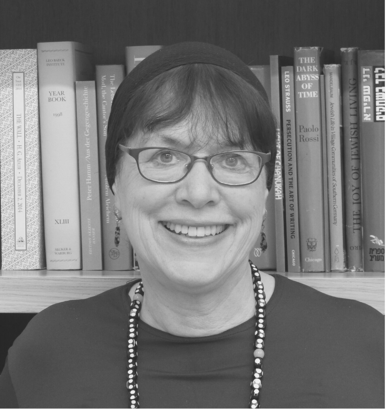 Elisheva Carlebach headshot