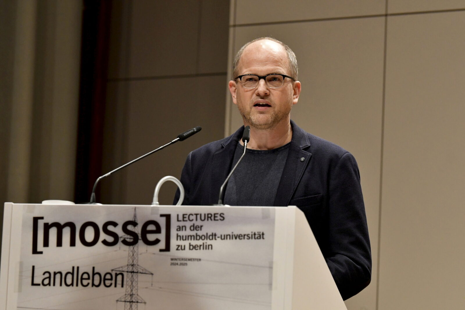 Stefan Willer
