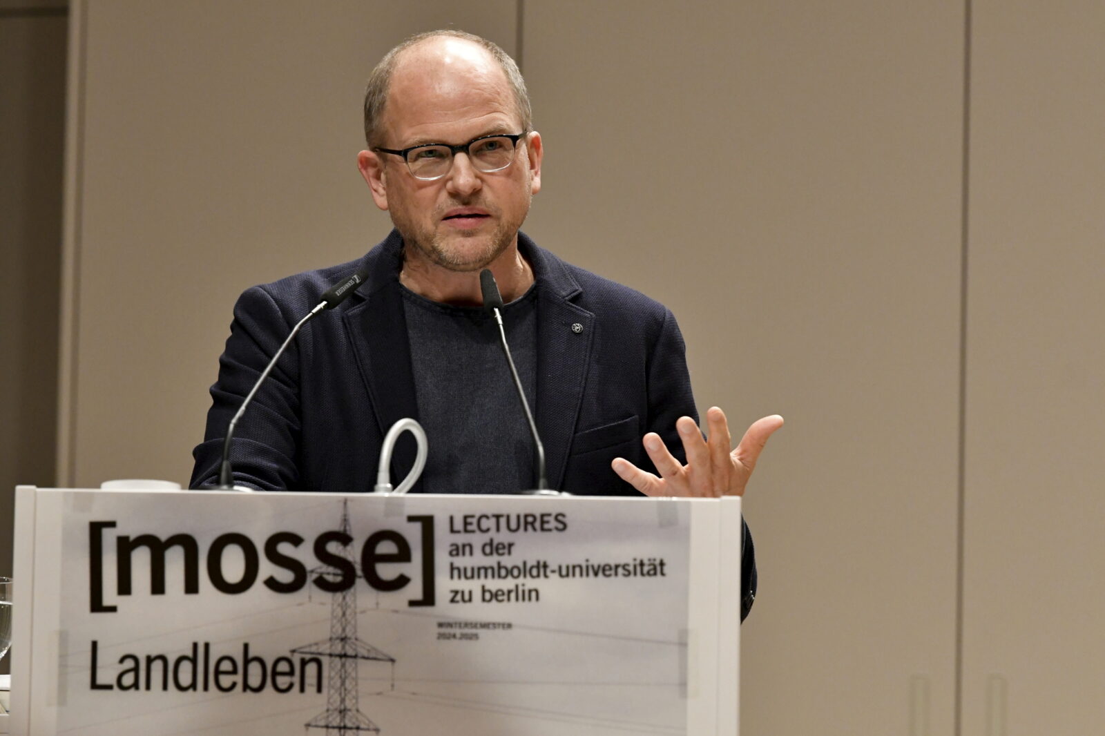 Stefan Willer