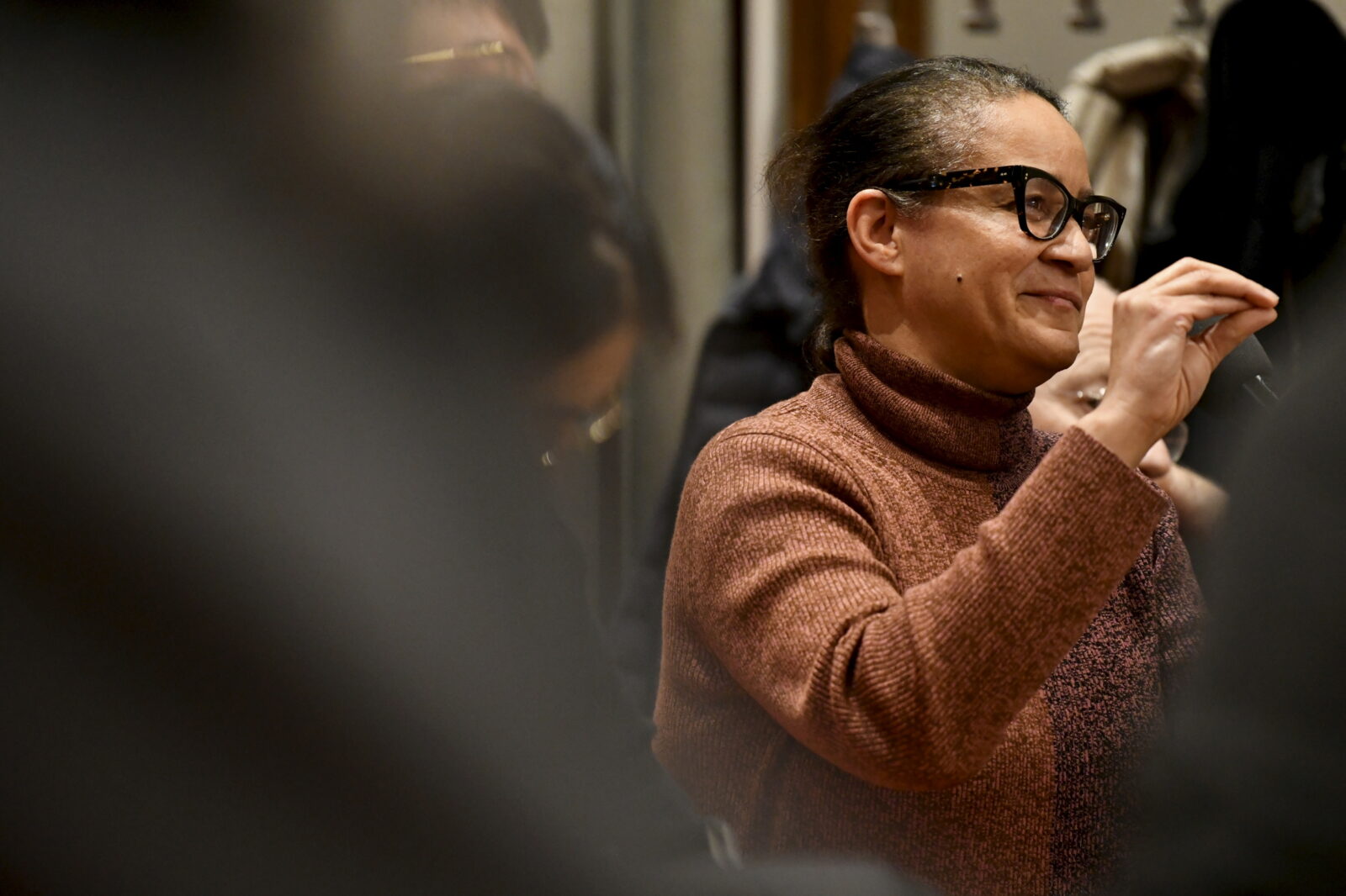 Ethel Matala de Mazza asks a question