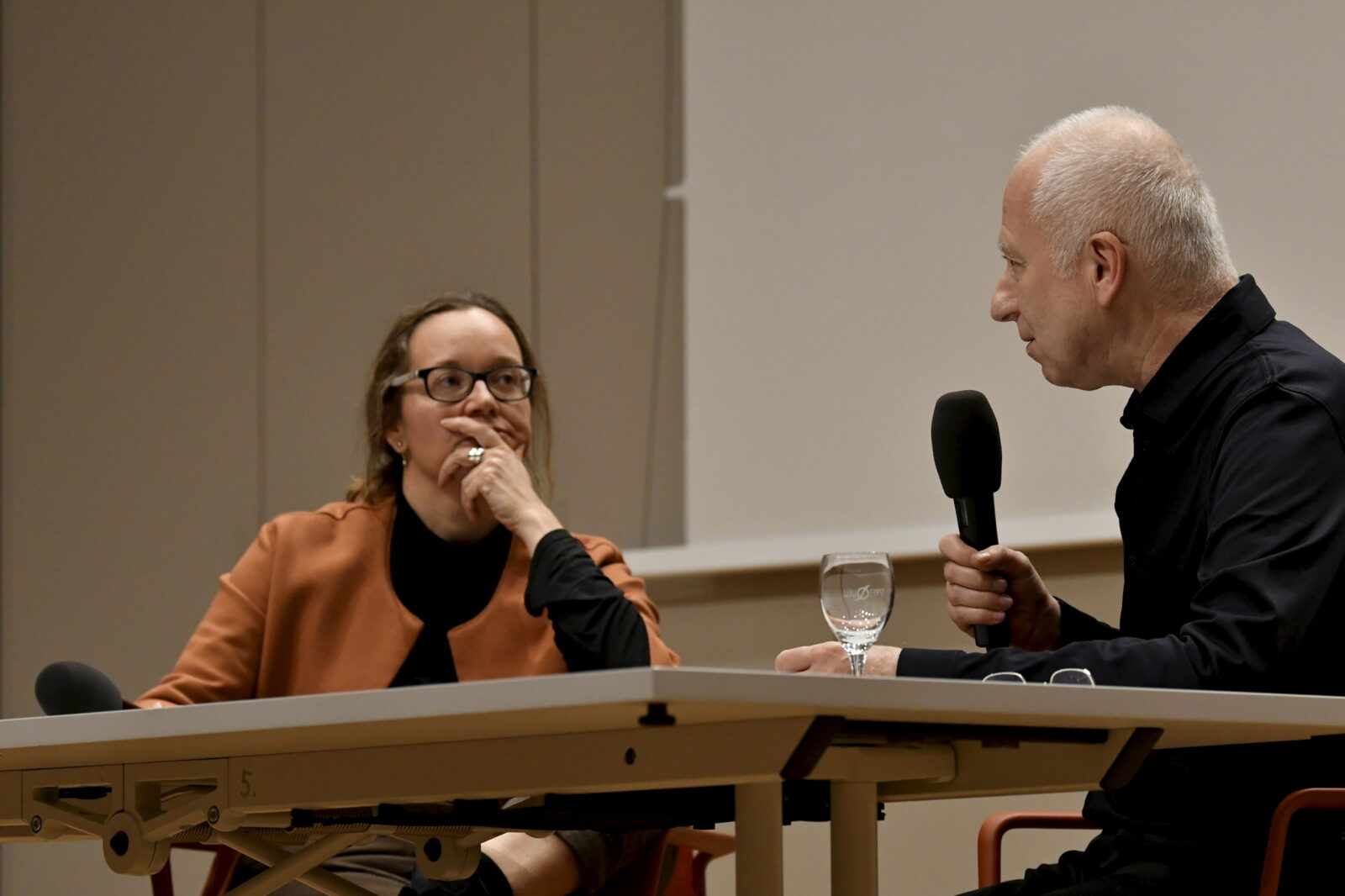 Anja Decker and Joseph Vogl