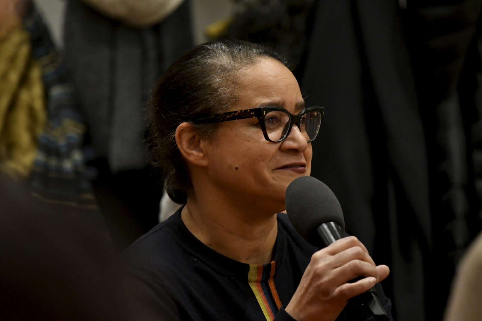 Ethel Matala de Mazza asks a question