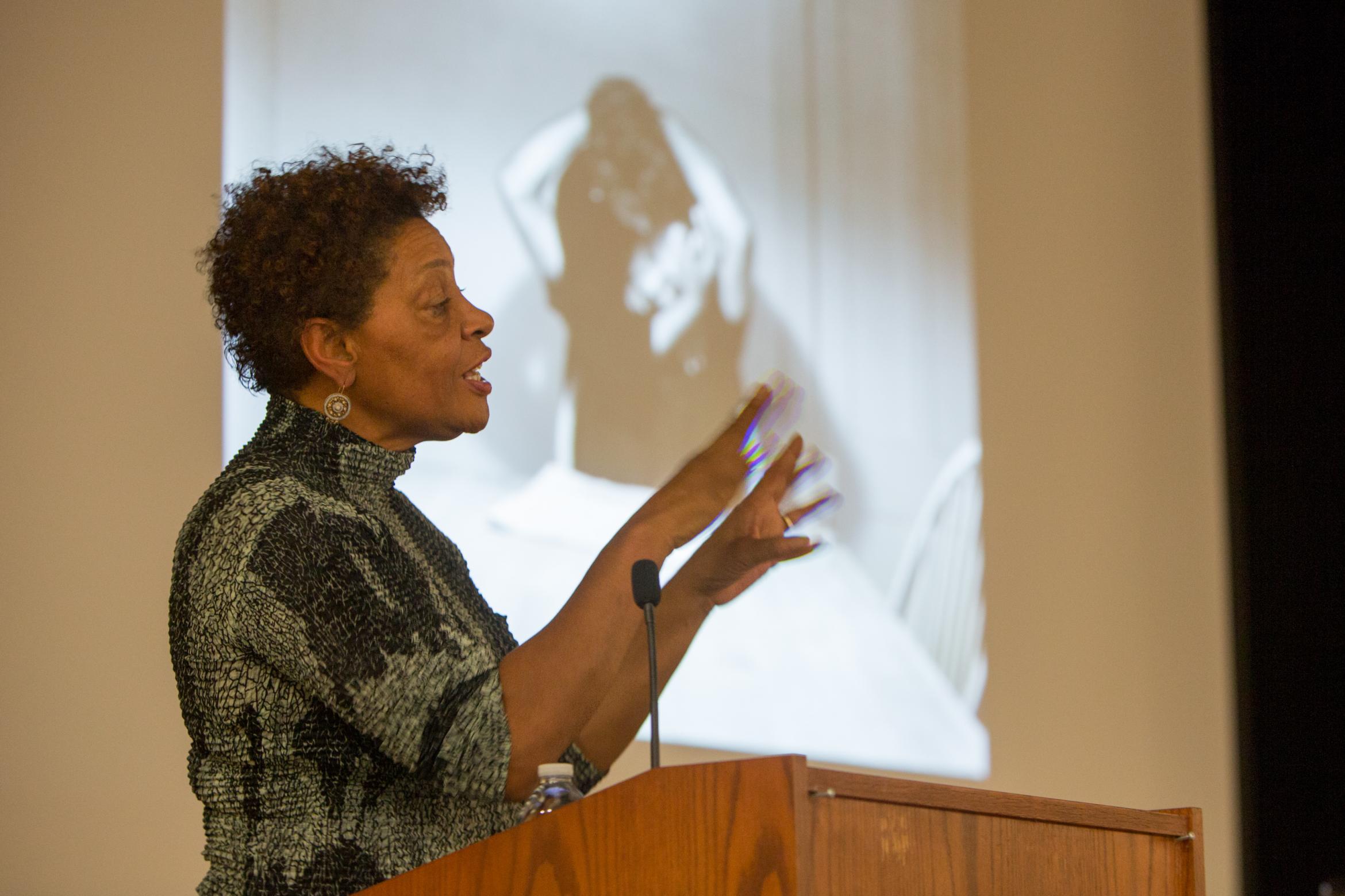 Carrie Mae Weems delivers talk “Melding Art and Justice: Slides from ‘From Here I Saw What Happened and Cried’”