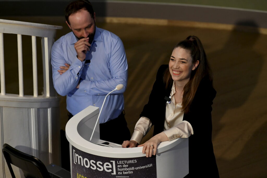 Maschewski and Nosthoff