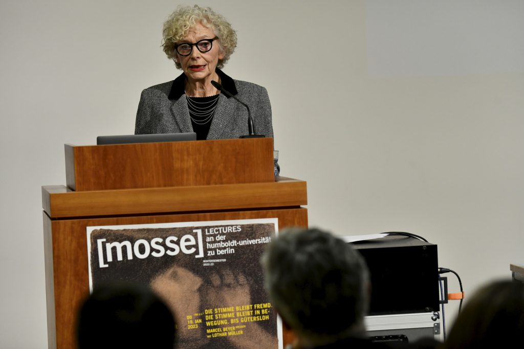 Sigrid Weigel delivering her lecture