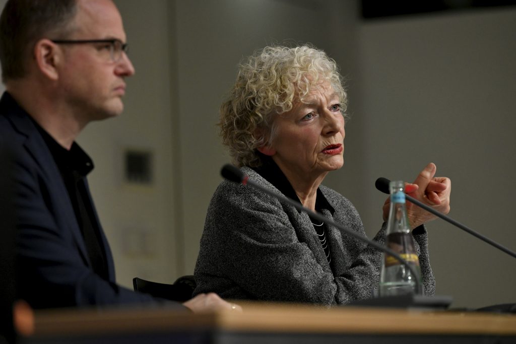 Sigrid Weigel and Stefan Willer