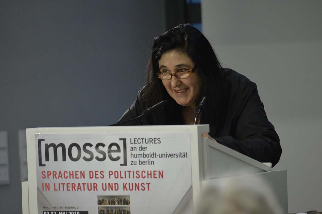 Özdamar lectures from the podium