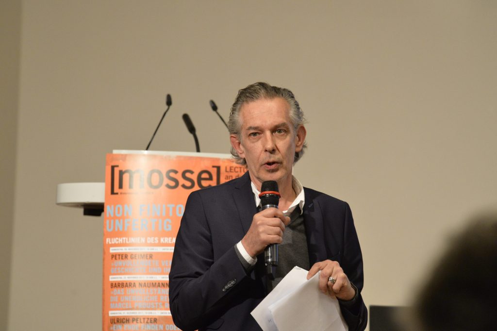 Peltzer delivers his lecture