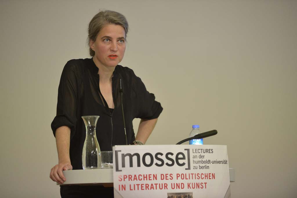 Rebentisch delivers her lecture at the podium