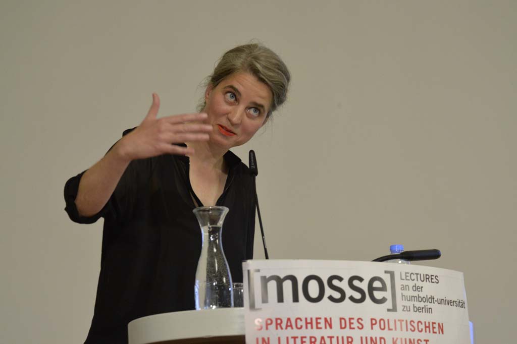Rebentisch delivers her lecture at the podium