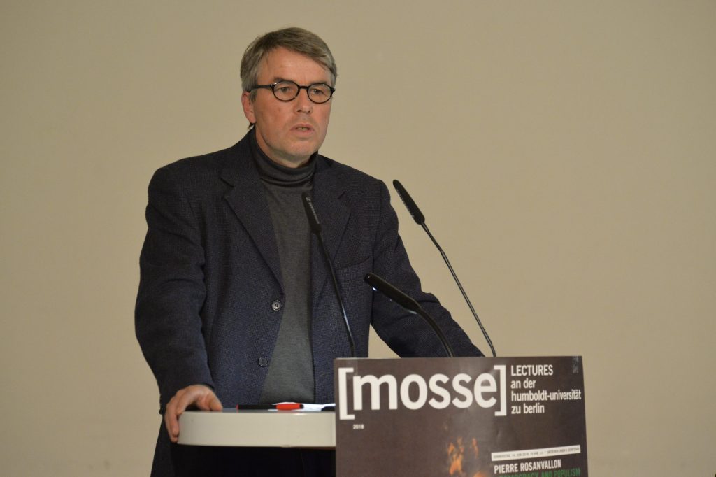 Ulrich Schmid speaks at the podium