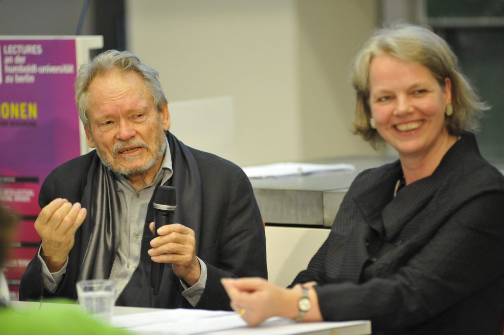 Briegleb and Vedder in conversation