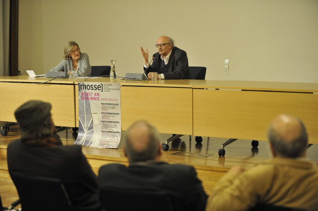 Idel and von Braun address the audience