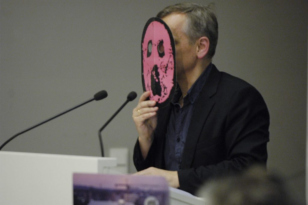 Seiler wears a face mask