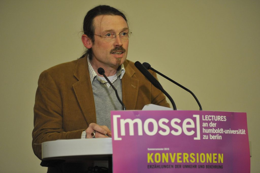 Christoph Peters lectures to the audience