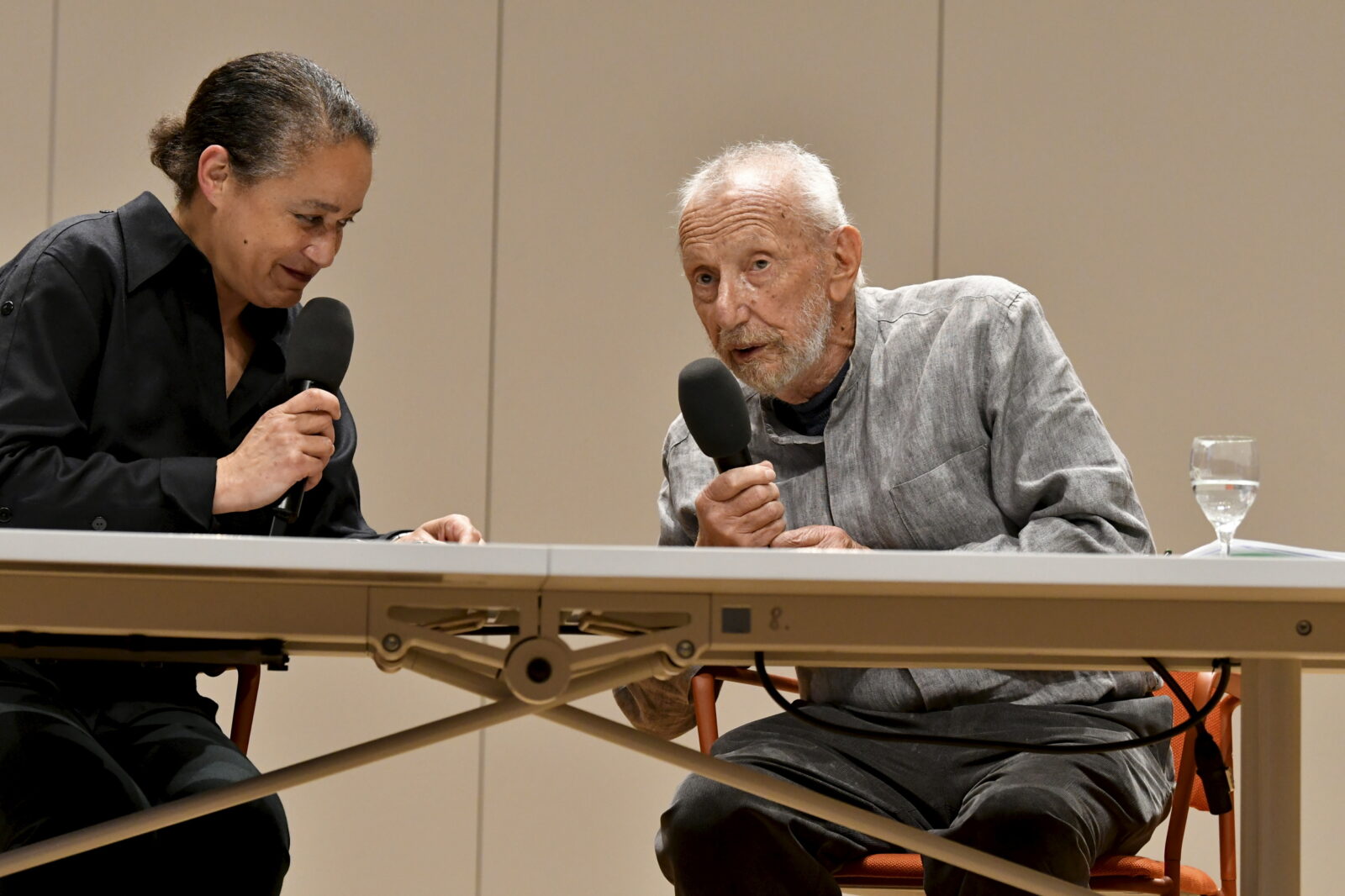 Ethel Matala de Mazza, Steven E. Aschheim