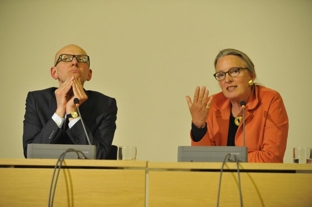 Bude and Frevert in conversation