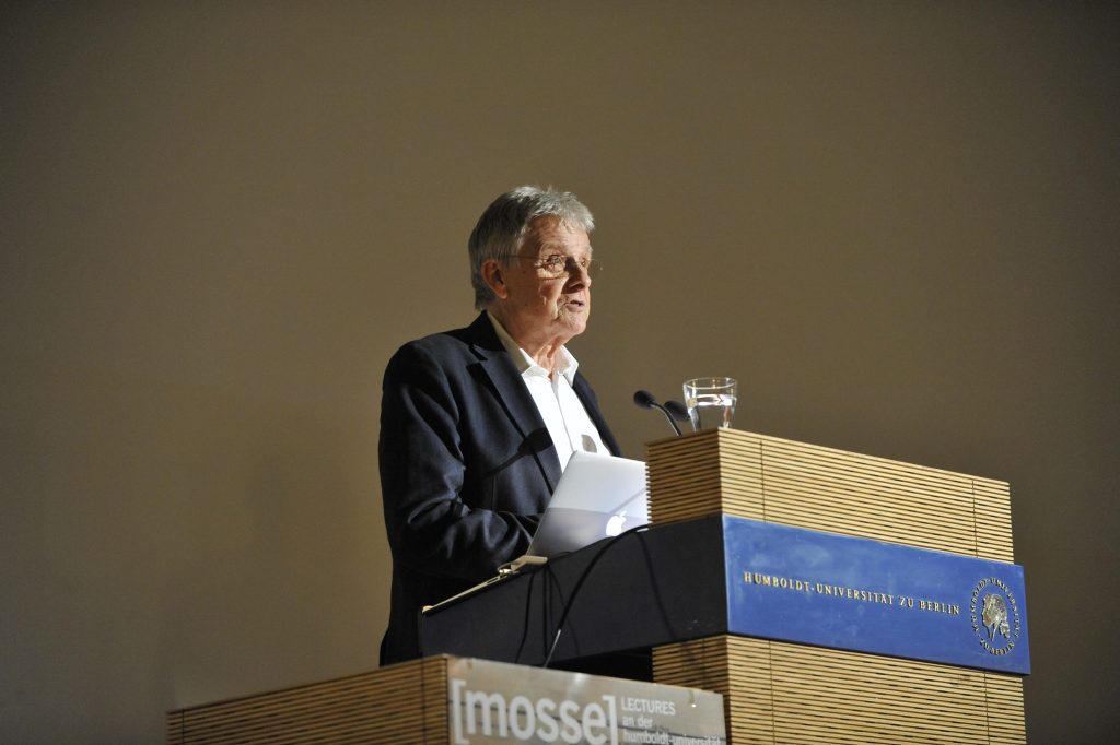 Klaus Scherpe delivers opening remarks