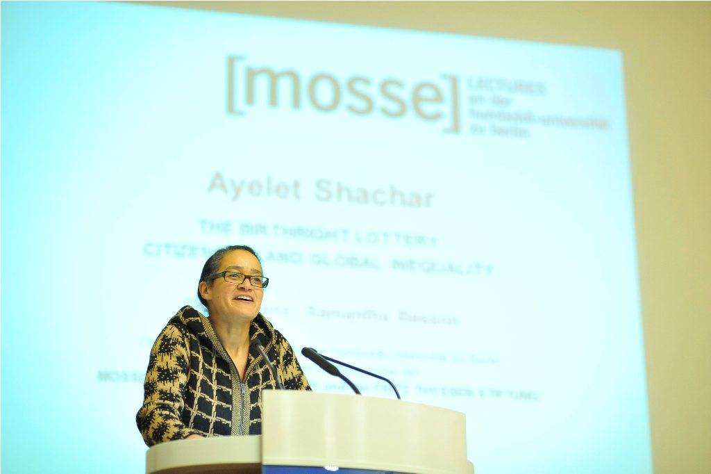 Ethel Matala de Mazza offers opening remarks