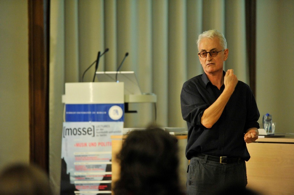 Rose lectures to the audience