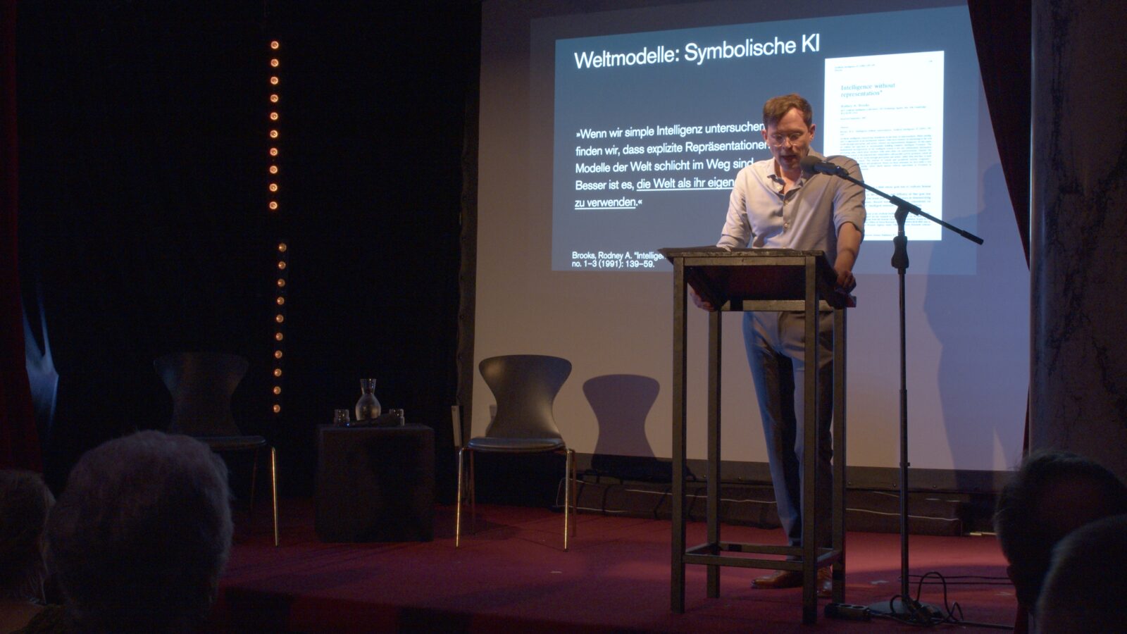 Hannes Bajohr