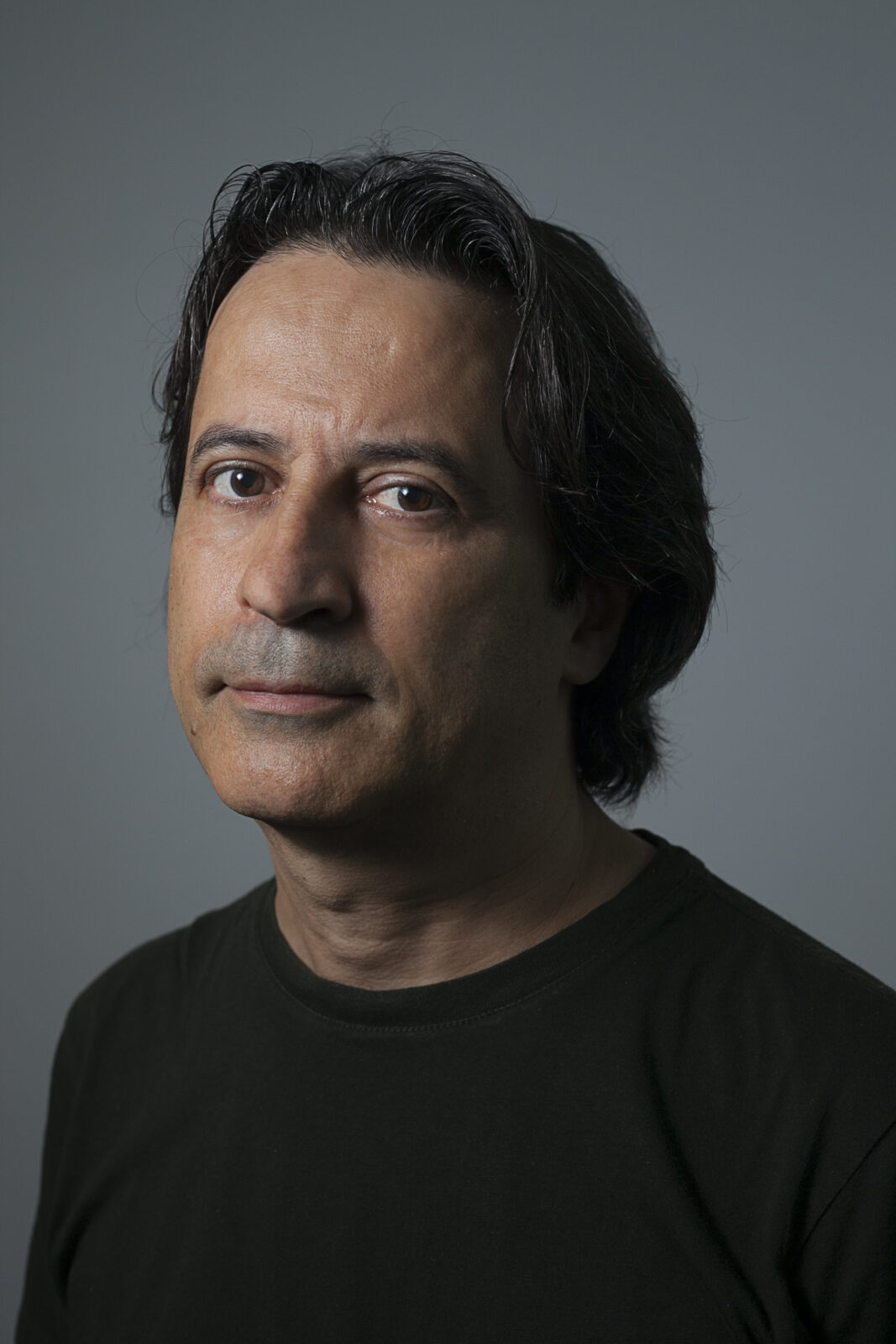 Enrique Peruzzotti headshot