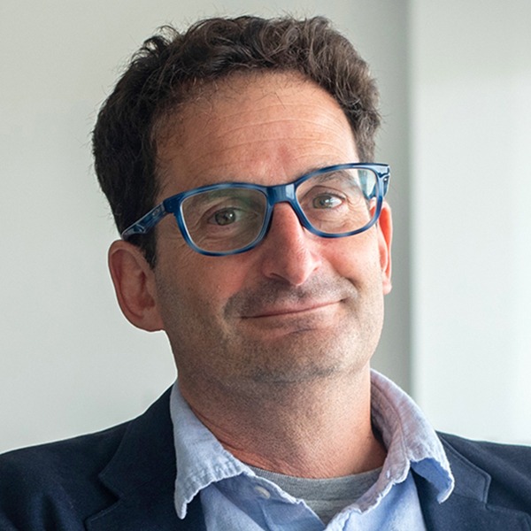 Federico Finchelstein headshot